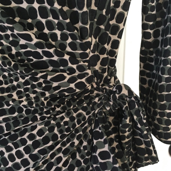 🦋 3 for $25 - DKR Knit Animal Printed Tie Waist Dress - Picture 3 of 10